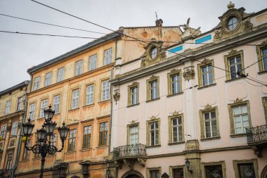 Muhteşem kış Lviv mimarisi ve sokakları