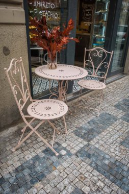 Güz Prag 'ın güzel sokakları ve mimarisi