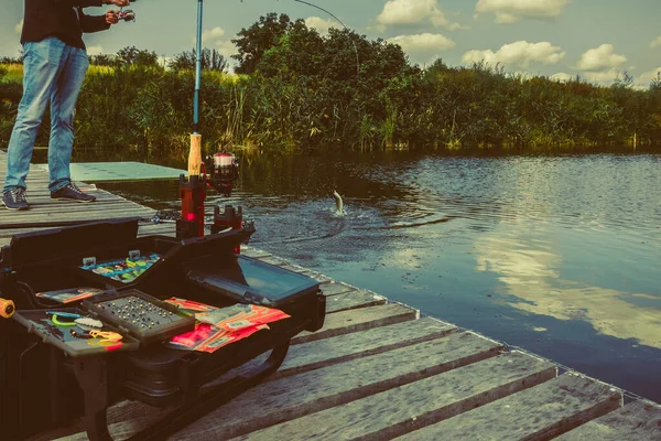 Fiske Sjön Bakgrunden — Stockfoto