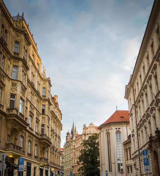 Architettura Antica Della Magnifica Praga — Foto Stock