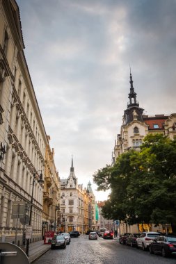 Prag, Çek Cumhuriyeti - 21 Eylül 2019. Muhteşem Prag 'ın Antik Mimarisi