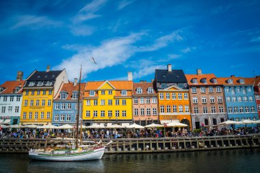 Kopenhag, Danimarka - 18 Temmuz 2019. Güzel Kopenhag mimarisi, Kopenhag 'da seyahat