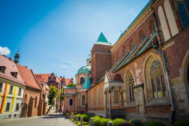 Wrocaw, Polonya - 17 Haziran 2019. Eski Polonya şehrinin mimarisi.