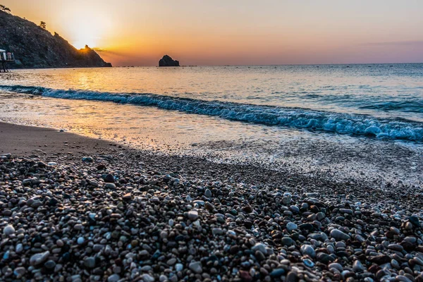 Pláž Moře Při Západu Slunce — Stock fotografie