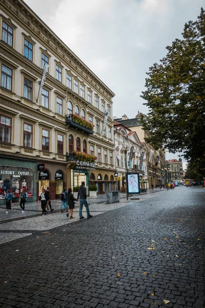 Ruas Bonitas Arquitetura Outono Praga — Fotografia de Stock