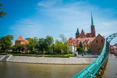 Wrocaw, Polonya - 15 Haziran 2019. Wroclaw 'ın güzel kiliseleri. 