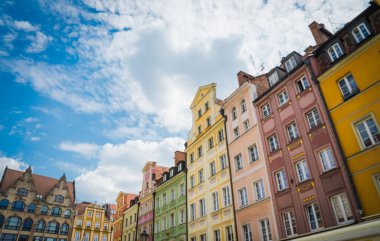Wrocaw, Polonya - 15 Haziran 2019. Wroclaw 'ın güzel, resimsi merkezi