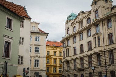 Güz Prag 'ın güzel sokakları ve mimarisi