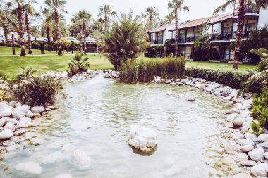 Deniz kenarındaki güzel resort peyzaj