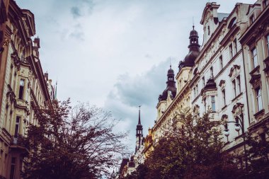Güz Prag 'ın güzel sokakları ve mimarisi