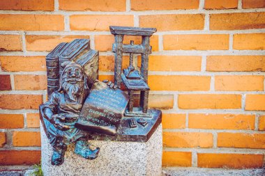 Wroclaw şehrinin caddeleri ve evleri. Şehir manzarası