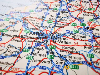 Paris Avrupa 'nın bir yol haritasında