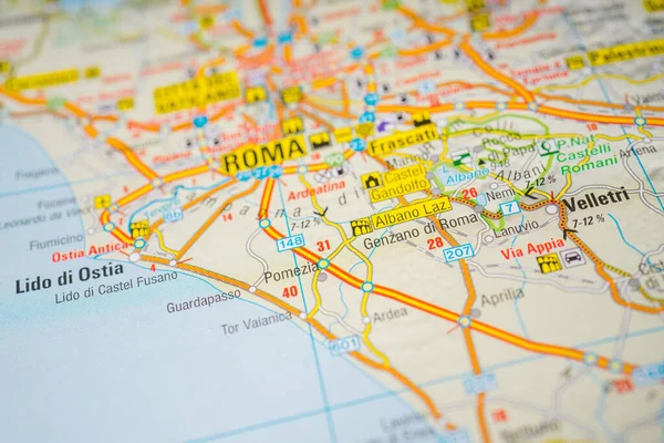 Roma on Italy travel map
