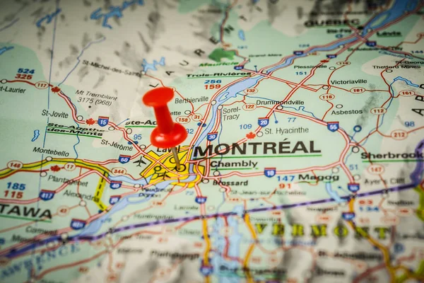 Montreal on Canada map