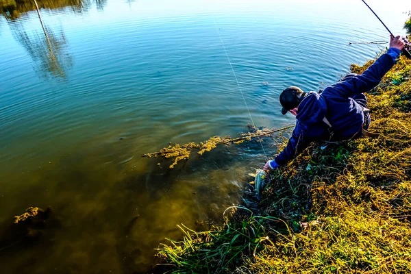 Pêche Brochet Sur Lac Pêche Sportive Activités Plein Air — Photo