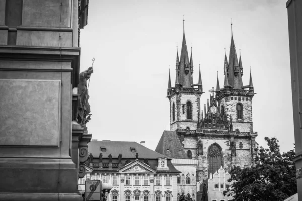 Schöne Straßen Und Architektur Des Herbstlichen Prag — Stockfoto