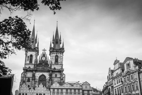 中世纪布拉格的宏伟建筑 欧洲之行 — 图库照片