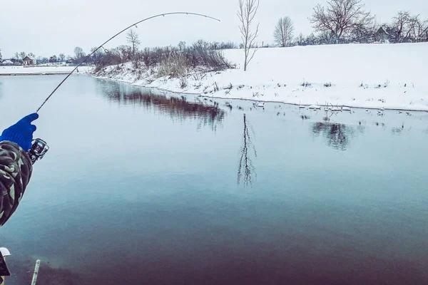 Pesca Alla Trota Sul Lago — Foto Stock