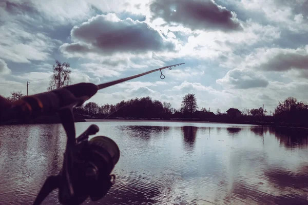 Pesca Lucio Lago —  Fotos de Stock