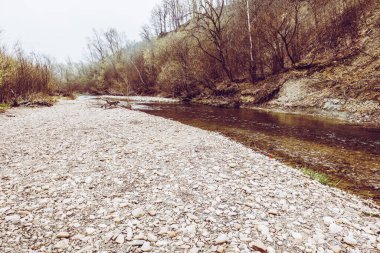 Dağların ve nehirlerin güzel doğası