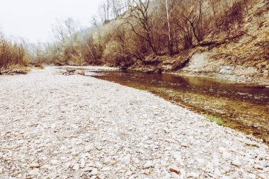 Dağların ve nehirlerin güzel doğası