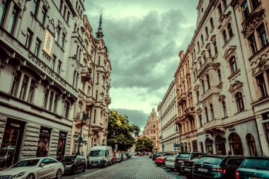 Güz Prag 'ın güzel sokakları ve mimarisi