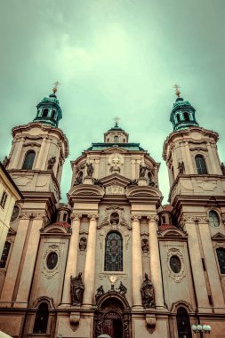 Güz Prag 'ın güzel sokakları ve mimarisi