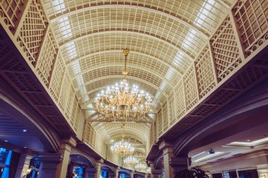 Salonun içi çok güzel.