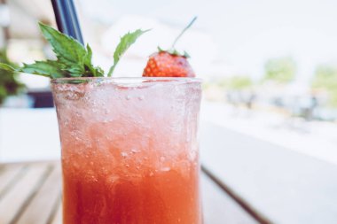 Sahil resort Bar'da kokteyller