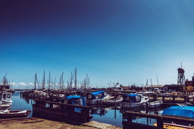 Rıhtımdaki tekneler