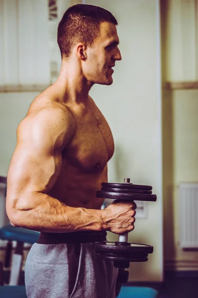 Ein Mann Trainiert Fitnessstudio Fitness Sport Gesundheit — Stockfoto