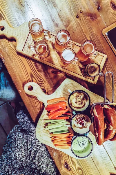 Пиво Закуски Красивом Пабе — стоковое фото
