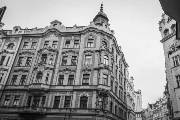 Piękne Ulice Architektura Jesiennej Pragi — Zdjęcie stockowe