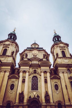 Güz Prag 'ın güzel sokakları ve mimarisi