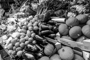 Organik Sebzeler pazarda