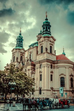 Muhteşem Prag 'ın Antik Mimarisi