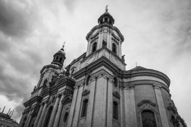 Güz Prag 'ın güzel sokakları ve mimarisi