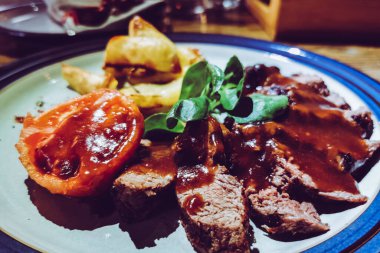 Tabakta dana filetosu