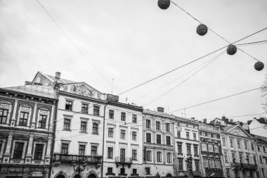Muhteşem kış Lviv mimarisi ve sokakları