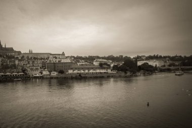 Güz Prag 'ın güzel sokakları ve mimarisi