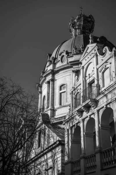 Muhteşem Kış Lviv Mimarisi Sokakları — Stok fotoğraf