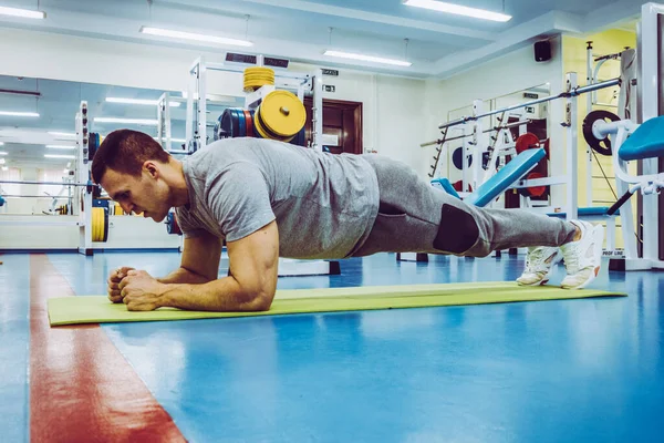 Man Goes Sports Gym — Stock Photo, Image