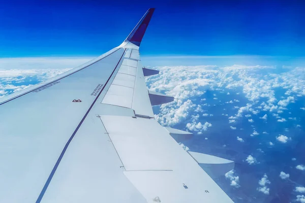 Vista Desde Ventana Del Avión Ala —  Fotos de Stock