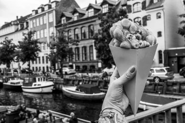 Kopenhag 'ın arka planında dondurma waffle' ı