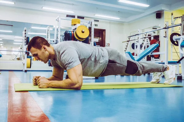 Man Goes Sports Gym — Stock Photo, Image