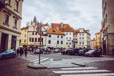 Güz Prag 'ın güzel sokakları ve mimarisi