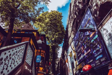 Kopenhag 'daki güzel park ve bahçe. Çekim