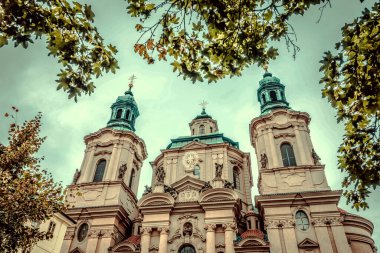 Güz Prag 'ın güzel sokakları ve mimarisi