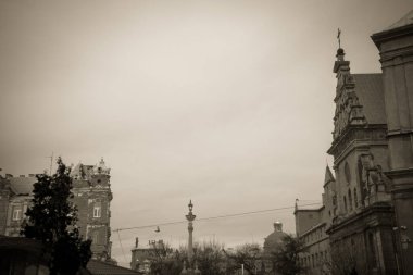 Muhteşem kış Lviv mimarisi ve sokakları