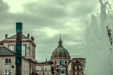 Güzel Kopenhag mimarisi, Kopenhag 'da seyahat